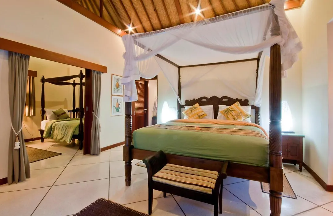 Villa Mango - 3 Bedroom Villa In Seminyak-1