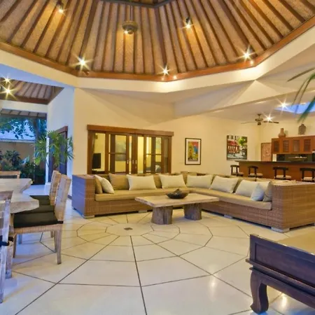Villa Mango - 3 Bedroom Villa In Seminyak-3